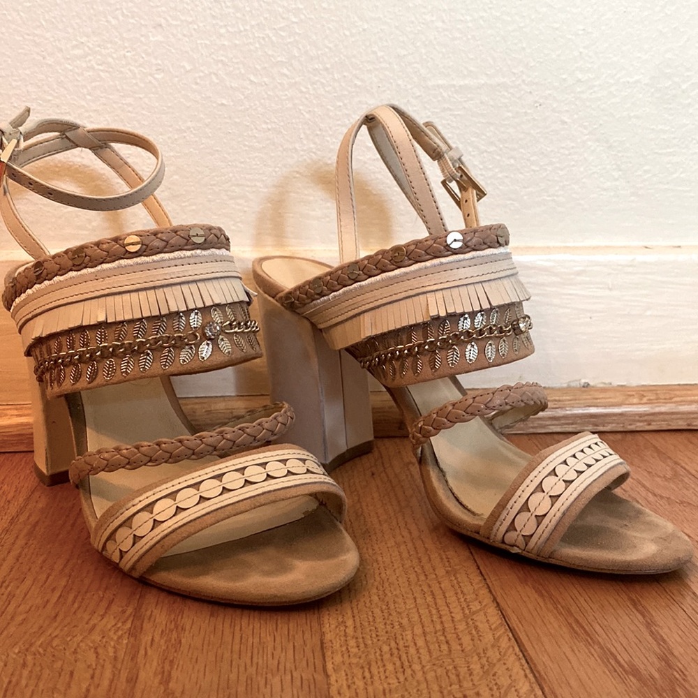 Nine West embellished neutral block sandals, size 5.5.